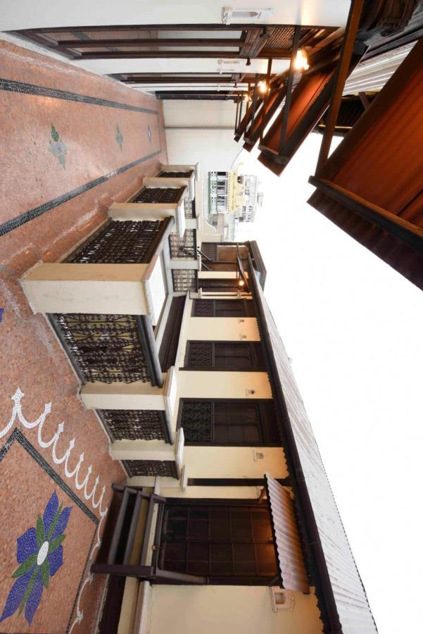 Deewanji Ni Haveli Bed & Breakfast Ахмедабад Екстериор снимка
