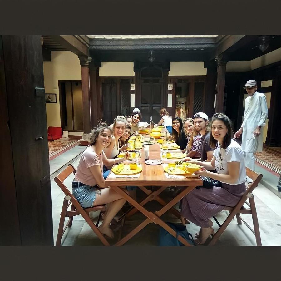 Deewanji Ni Haveli Bed & Breakfast Ахмедабад Екстериор снимка