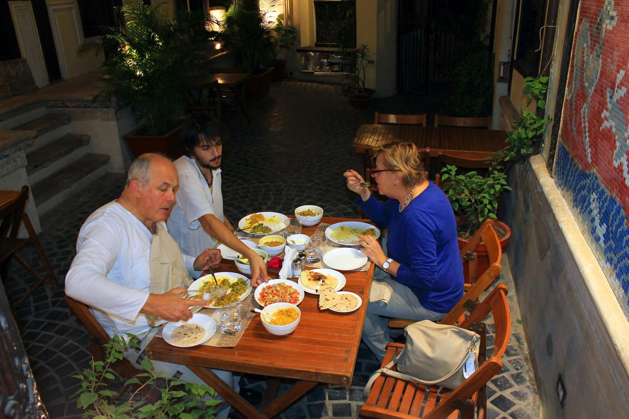 Deewanji Ni Haveli Bed & Breakfast Ахмедабад Екстериор снимка