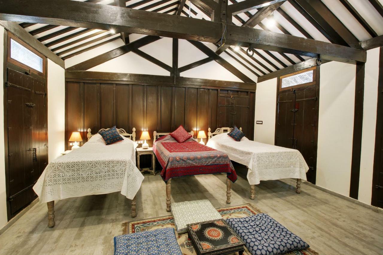 Deewanji Ni Haveli Bed & Breakfast Ахмедабад Екстериор снимка