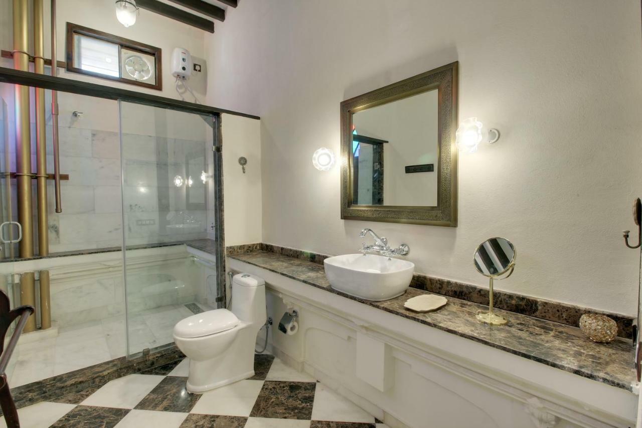 Deewanji Ni Haveli Bed & Breakfast Ахмедабад Екстериор снимка